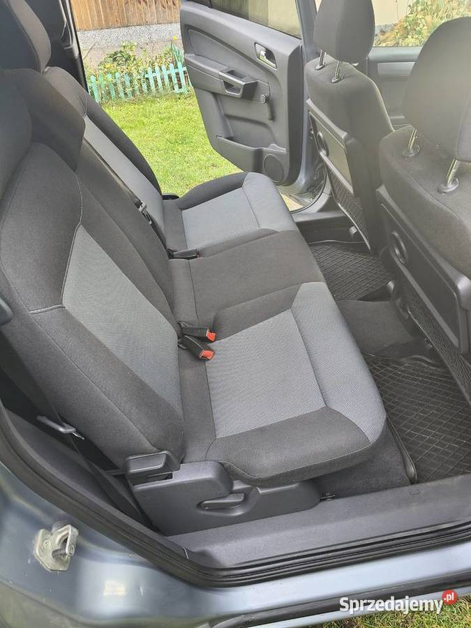 Opel Zafira b 16 benzyna LPG nieuszkodzony podkarpackie
