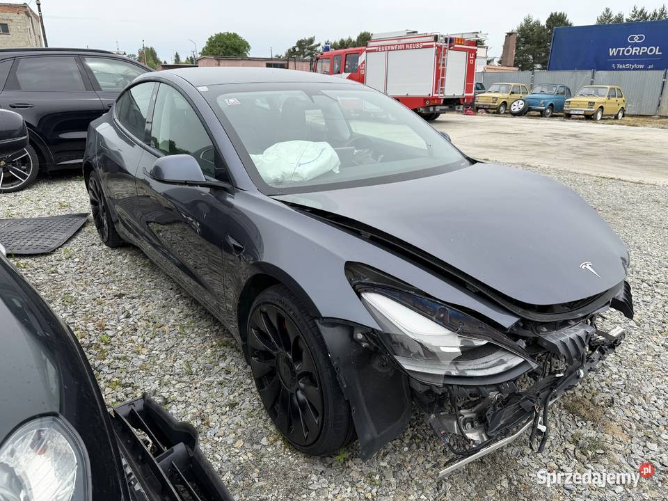 TESLA 3 LIFT PERFORMANCE LONG RANGE DUAL MOTOR 23600km Prudnik sprzedam
