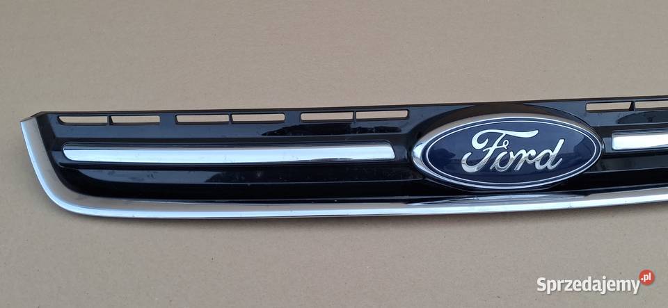 FORD KUGA MK2 ESCAPE GRILL ATRAPA CHŁODNICY lubuskie Bieleń