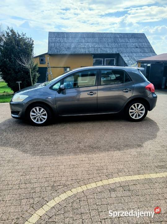 Toyota Auris 1998cm3 Bolmin