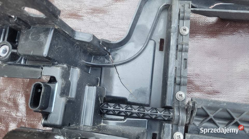 VOLVO XC60 II ROLETA ŻALUZJA WLOT KIEROWNICA Ruda Śląska