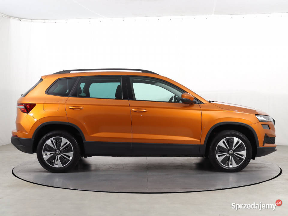 Skoda Karoq 15 TSI relingi dachowe Katowice
