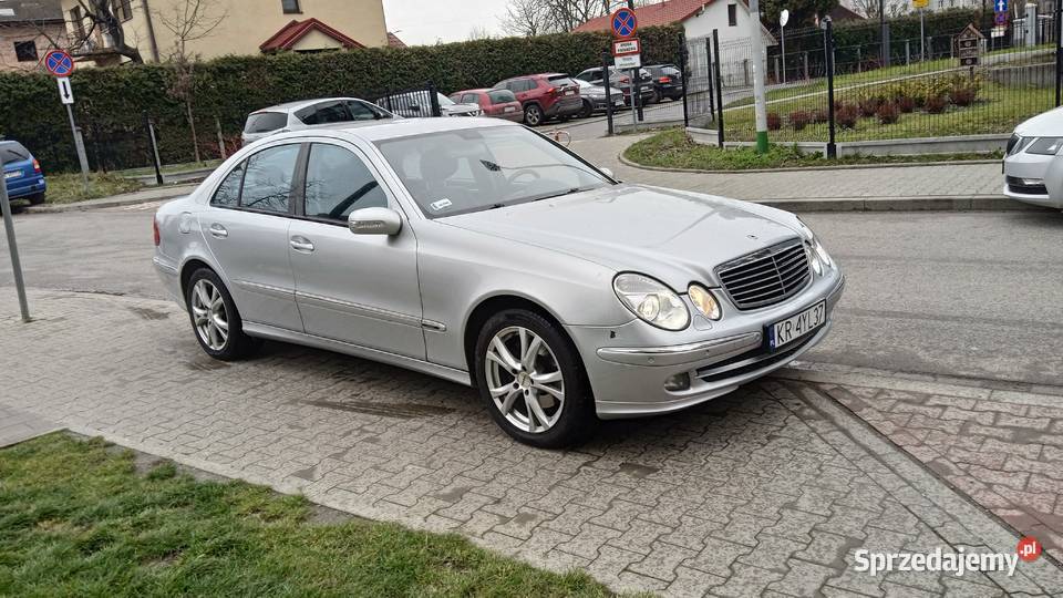 MERCEDES BENZ E3504MATICGaz Kraków