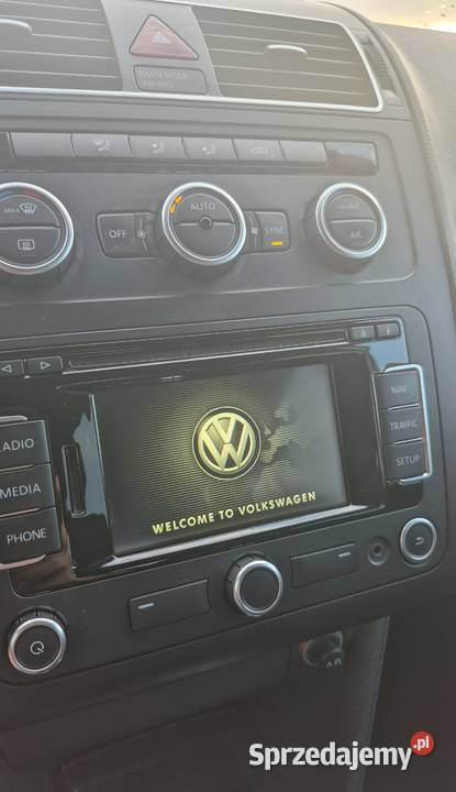 Volkswagen Touran 16 TDI 7 osobowyDSG Racibórz sprzedam