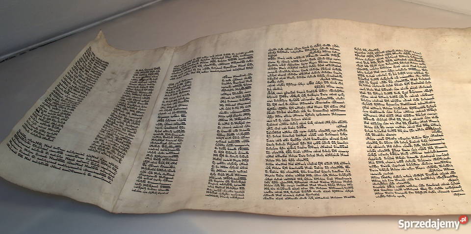 Dziewiętnastowieczna tora na pergaminie małopolskie