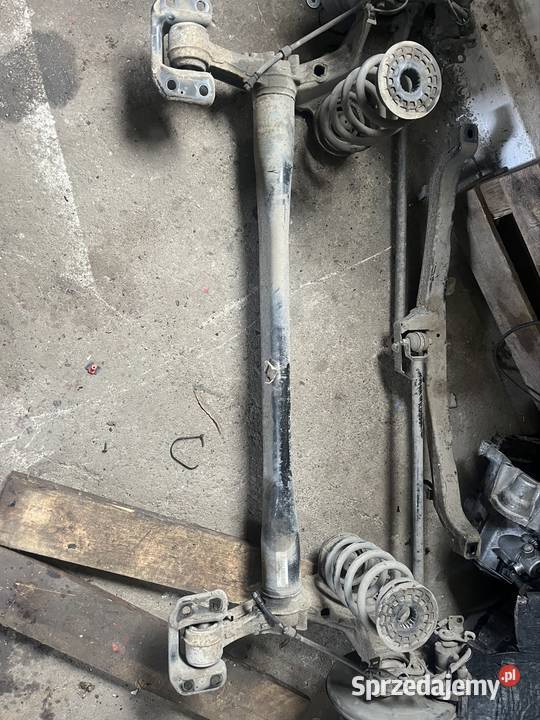 Zawieszenie tył belka Opel Zafira C lift osobowe Belki zawieszenia Mielec