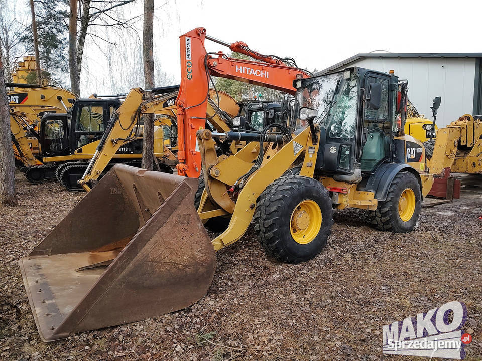 Caterpillar 906M Koła z bieżnikiem 906 H M 908 świętokrzyskie Ostrowiec Świętokrzyski