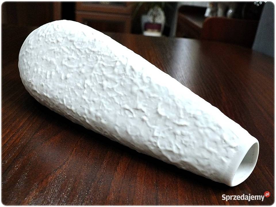 Biały Trójkątny Wazon Metzler Ortloff Turyngia Żary