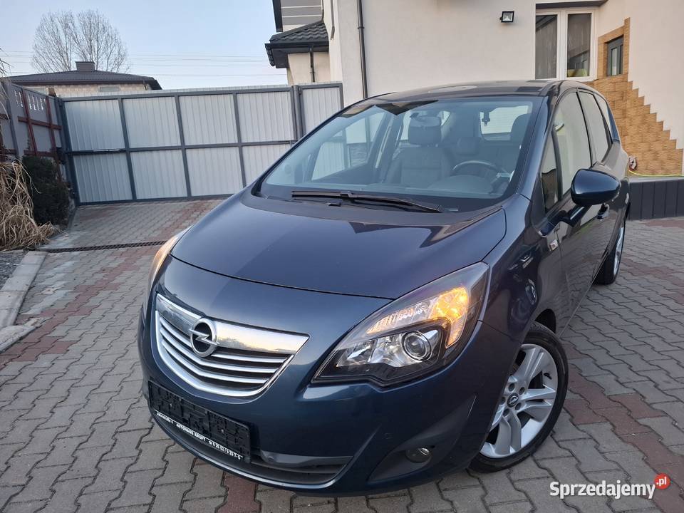 Opel Meriva14 BenzynaSerwisBogata wersjaZadbany Bodzentyn sprzedam