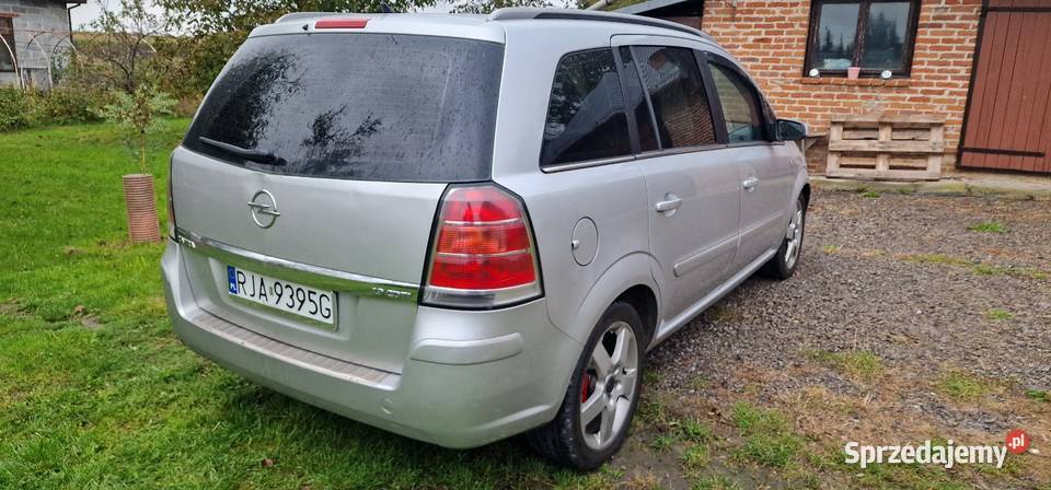 Opel Zafira B 19 cdti 7 osobowa