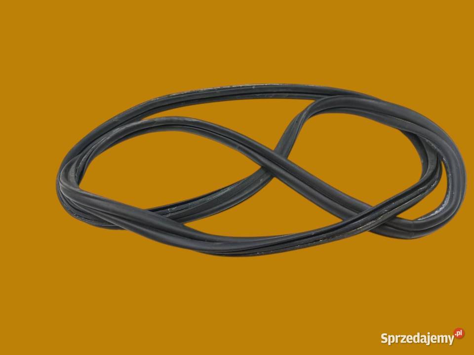 USZCZELKA KLAPY TYŁ BAGAŻNIKA KAROSERYJNA