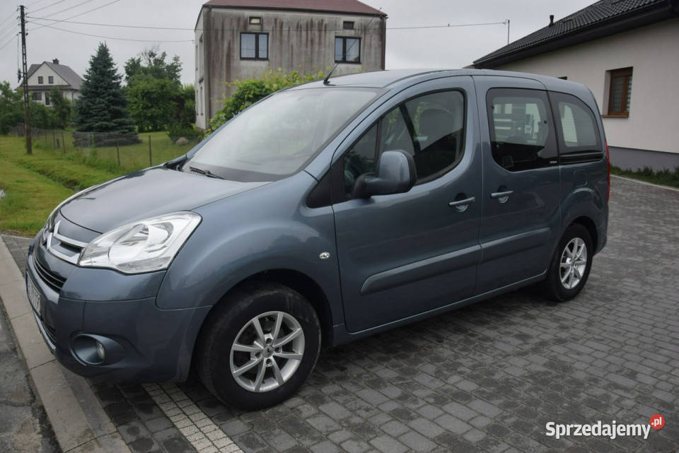 Citroen Berlingo 16HDI Klima 5Osobowy 2012r 2 1560cm3 podkarpackie Majdan Sieniawski