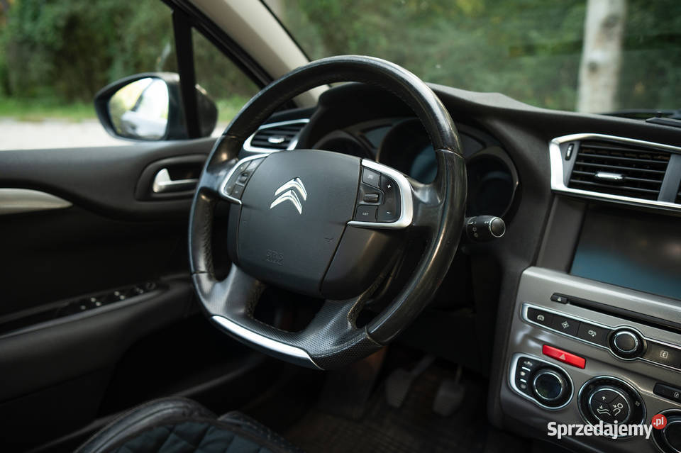 Citron C4 2015 bogata wersja wyposażenia Rok produkcji 2015