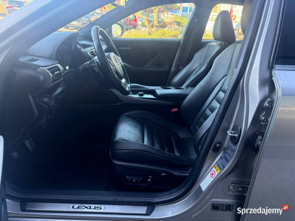 Lexus ISF Pełne wyposażenieAutomat lakier metallic