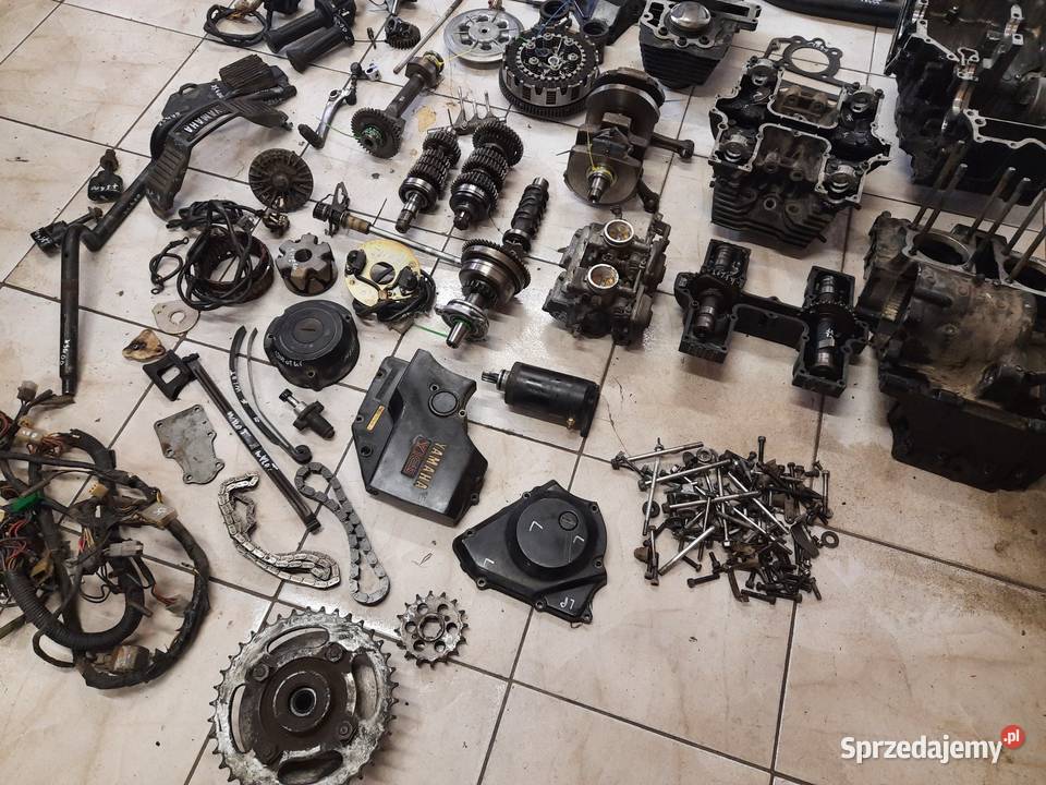 Yamaha XS 400 silnik części xs400 wał cylinder Jelenia Góra