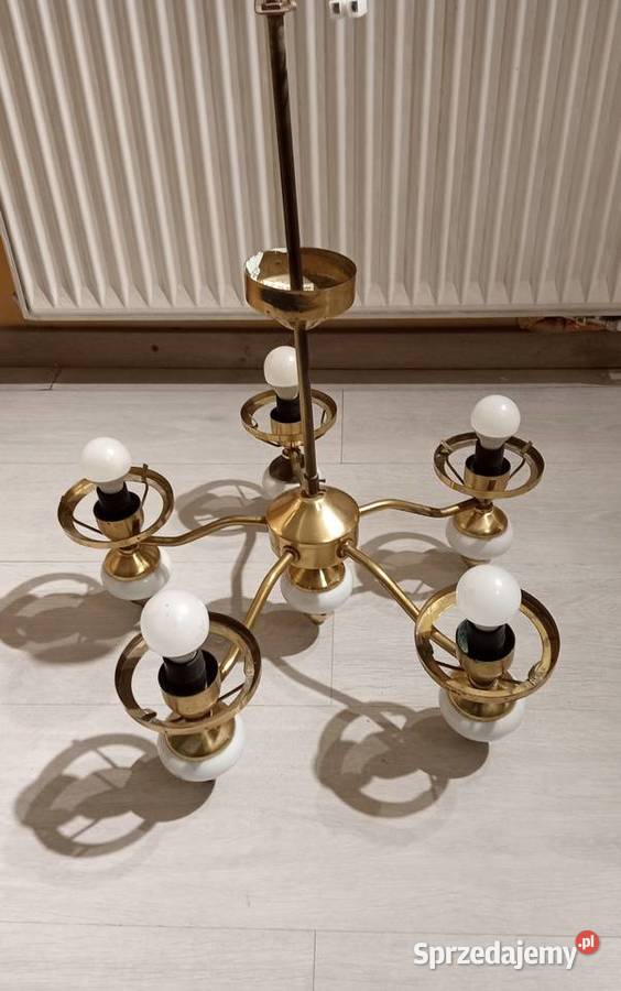 Sprzedam Sprawny Żyrandol Mosiężny PRL Okazja kujawsko-pomorskie Golub-Dobrzyń