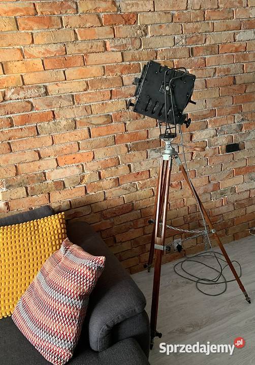 Lampa PRL loft teatr lata 70