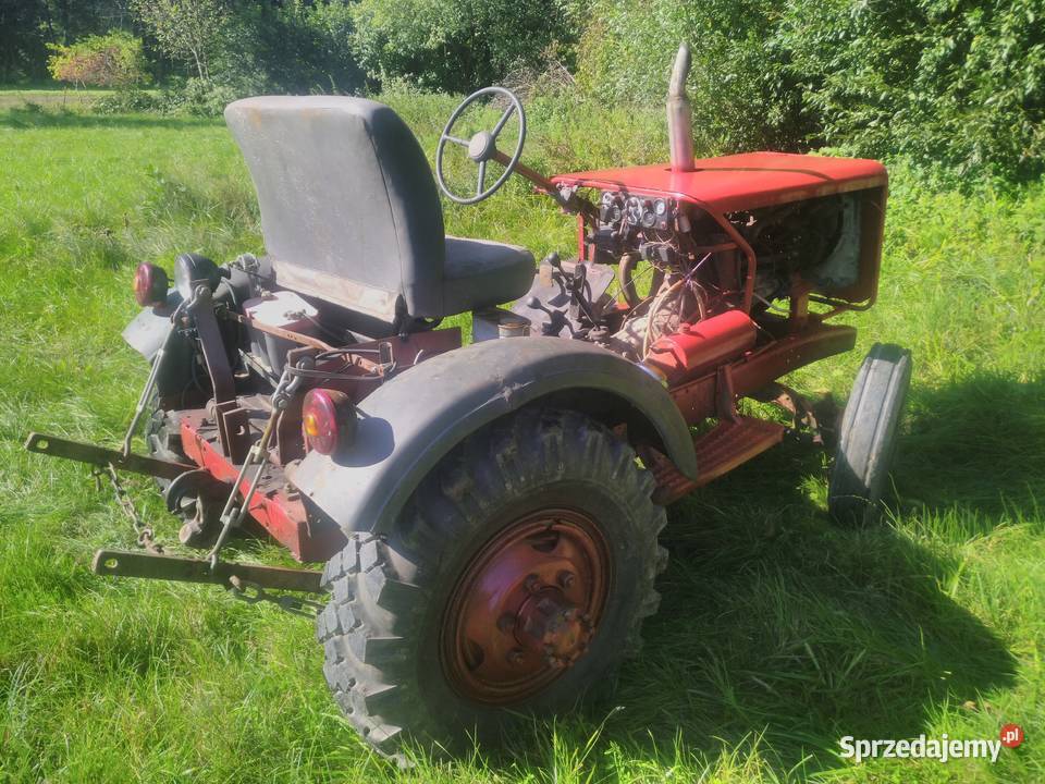 Traktor sam 27 td nissan 100 Tyczyn