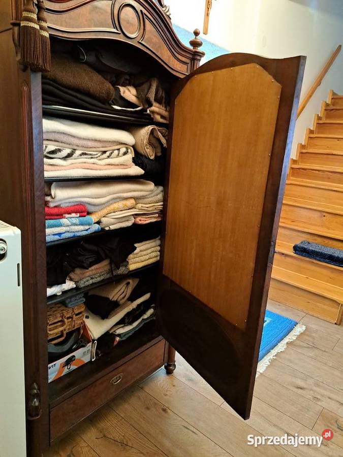 Piękna bieliźniarka z lustrem eklektyzm Myślibórz