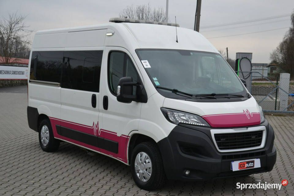 Peugeot Boxer 22 hdi 165 model 2022r ambulans sprzedam