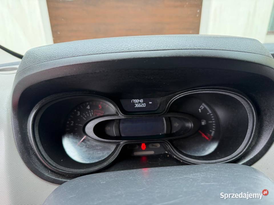 Renault Trafic Renault TRAFIC 2018 3os 16 dCi manualna