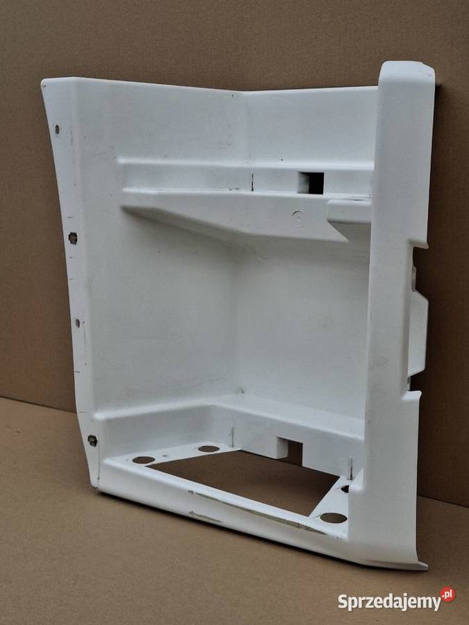 RENAULT RANGE T GAMA STOPIEŃ DOLNY PRAWY Pozostałe Bieleń sprzedam