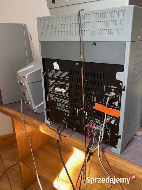 Wieża Sharp CPDC9 plus 5 głosników Wieża Sharp Wieże i miniwieże Kraków