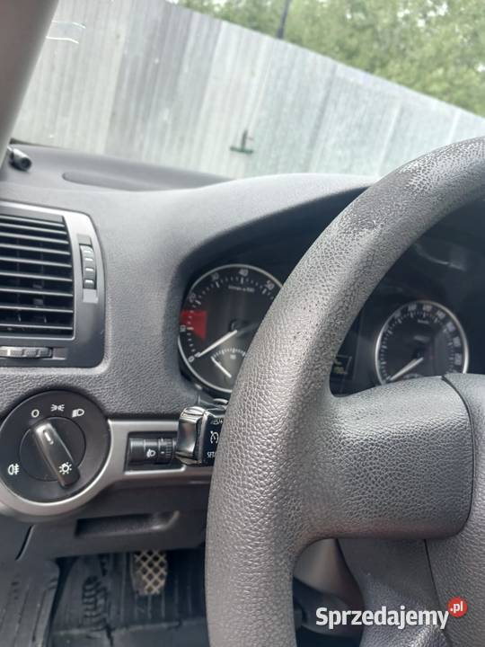 Skoda Octavia II 14 TSI 2010 137 200 Zgłobień