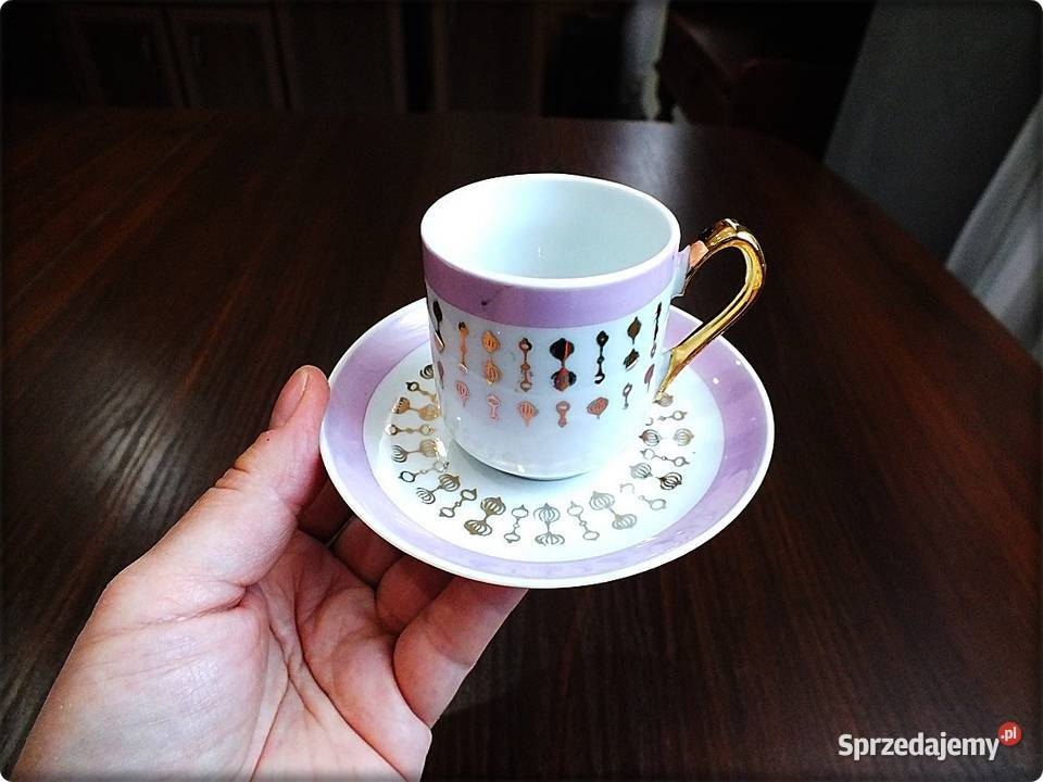 Mała Filiżanka spodek Porcelana różowa ze złotem Żary