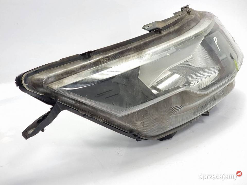 LAMPA PRAWA PRZÓD IVECO DAILY 35S17 5801473749 Lipno