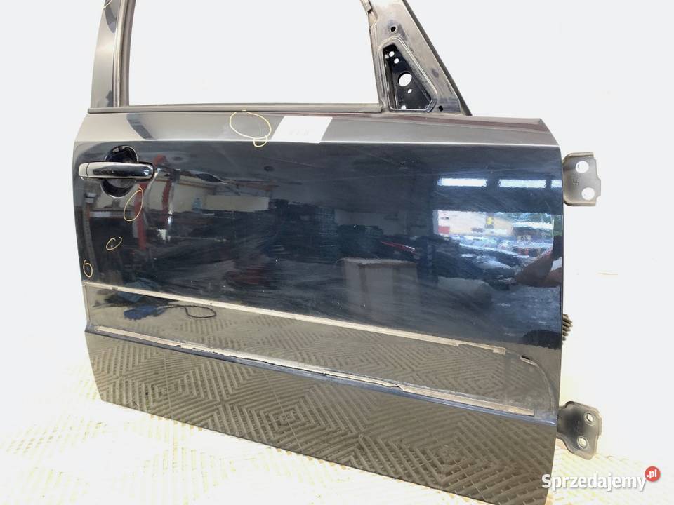 DRZWI PRAWY PRZÓD SUZUKI SX4 Hatchback CZARNY