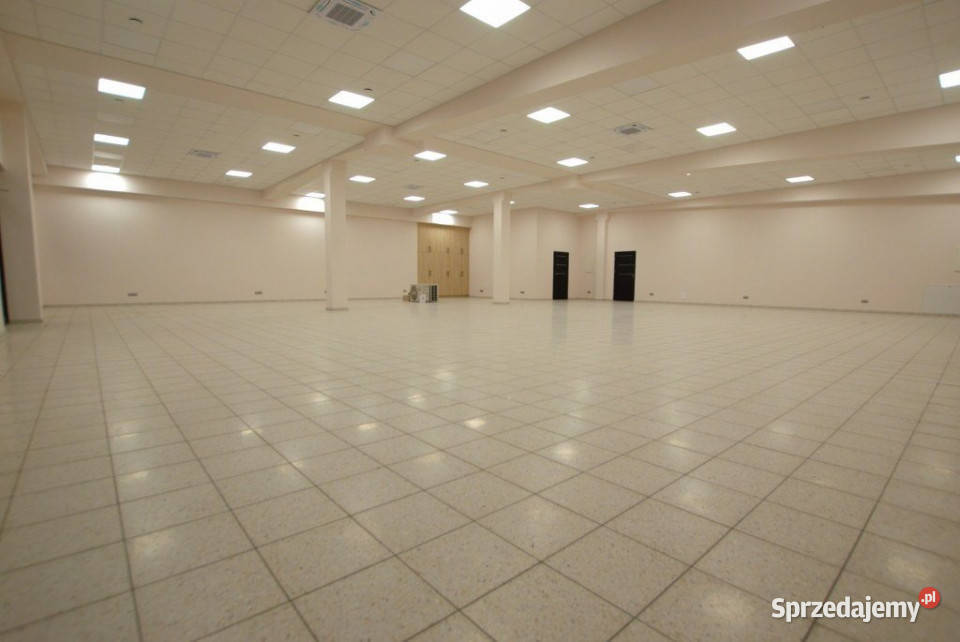 wynajmu lokalu Kielce 330m2 dojazd asfaltowy świętokrzyskie