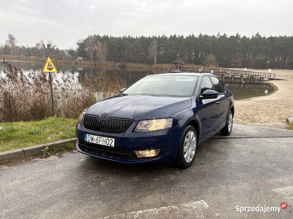 Skoda Octavia 16tdi 2016 sedan zarejestrowana Oława sprzedam