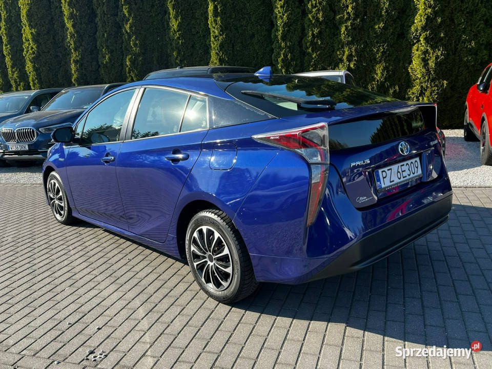 Toyota Prius 18 Hybryda Kamera cofania KeyLess Prius Baranowo