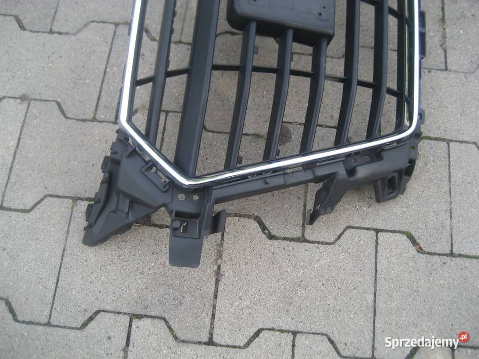 AUDI TT 8S0 8S 1518R ATRAPA GRILL 8S0853651 osobowe sprzedam