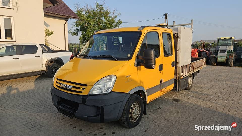 Iveco Daily 35S14 HDS 830 doka dubel brygadówka hak mazowieckie Sochaczew