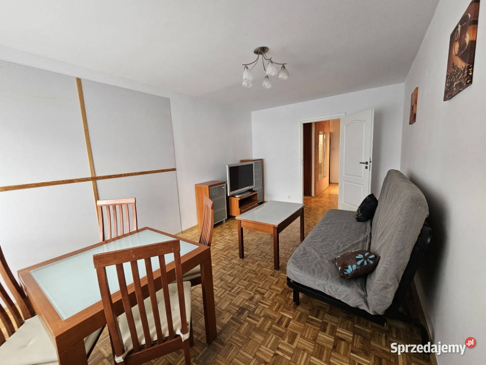 Bezpośrednio 3 niezależne pokoje z balkonem sprzedam
