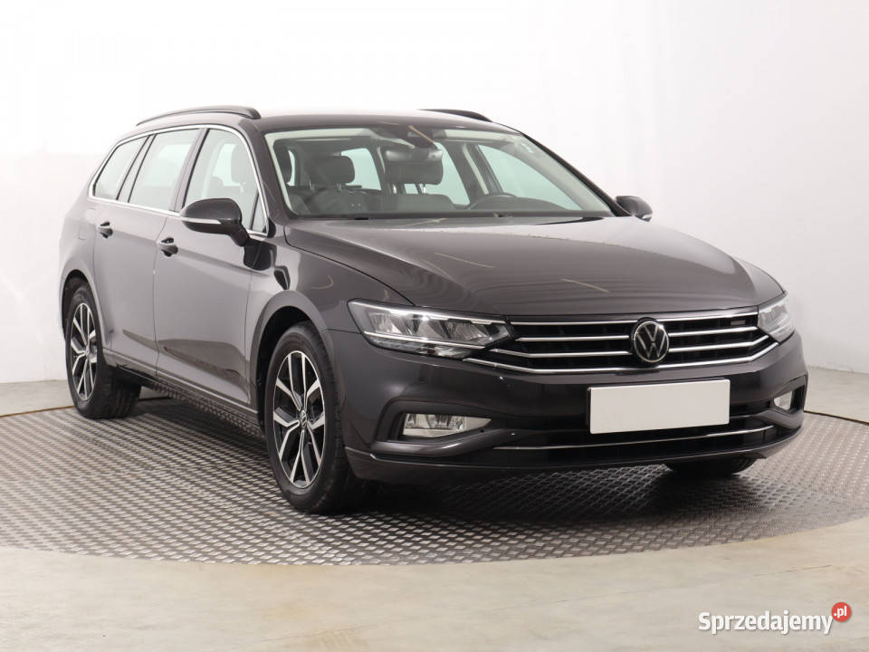 VW Passat 15 TSI nieuszkodzony Katowice