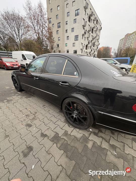 Mercedes Benz E klasa w211 32cdi r6 Zarejestrowany w Polsce Szczecin