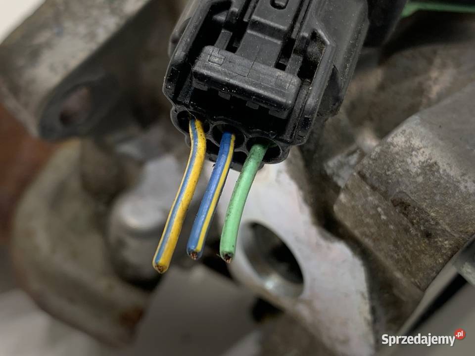 PRZEPUSTNICA HONDA CRV III 22 140 ZAWÓR