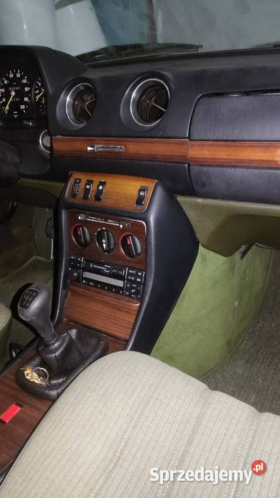 Mercedes C123 Coupe 230 1983 benzyna Rzeszów