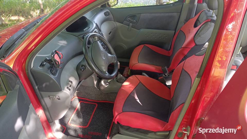Yaris Verso 14 D4D 2002r Czerniejów-Kolonia