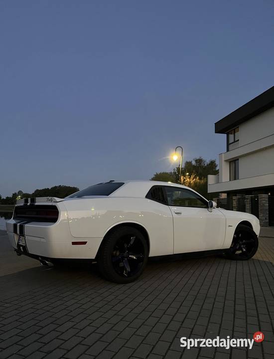 Dodge challenger full ewentualna zamiana benzyna podlaskie Augustów