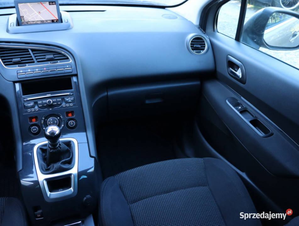 Peugeot 5008 20 BlueHDi światła przeciwmgielne mazowieckie sprzedam
