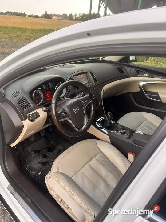 Opel Insignia 20 Turbo 220 4x4 220KM sprzedam