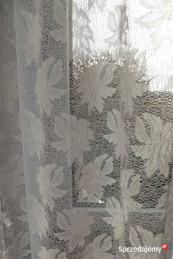 Trzy firanki różne żakard kresz