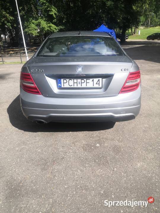 Sprzedam Mercedesa C220Wersja stylistyczna AMG automatyczna Chodzież