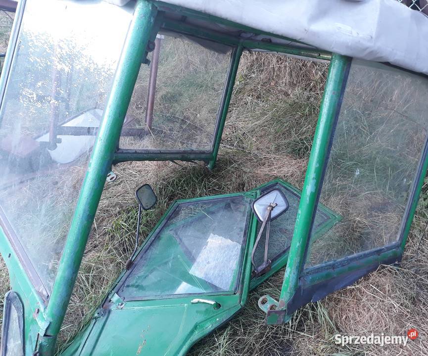 Kabina Ursus C330 kabina rurkowa ciągnikowa C328 nieuszkodzony Bucze