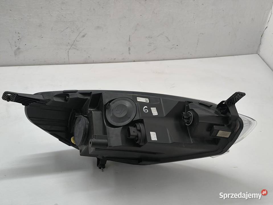 LAMPA LEWY PRZÓD NOWA IDEAŁ FORD FIESTA MK8
