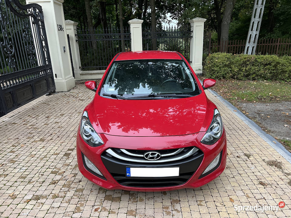 Hyundai i30 14 CRDI 90 Hatchback Salon Polska nieuszkodzony Samochody osobowe Nowa Słupia